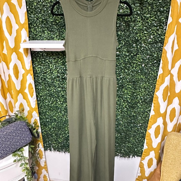 Cider Olive Green Jumpsuit - Picture 1 of 2